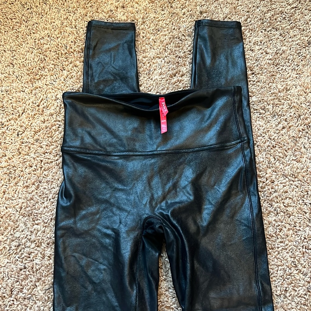 Spanx medium tall black leggings
